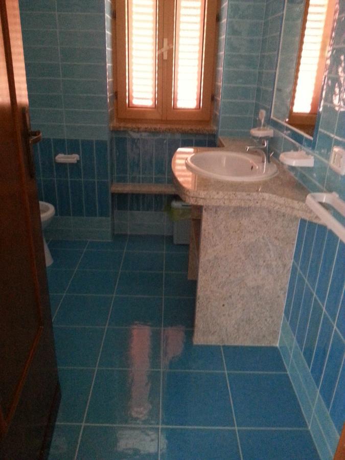 Appartamento In Villa Valentini, Fronte Mare, Giardino E Parcheggio Privato, Wifi, Dotato Di Tutti I Confort, Nel Golfo Di Gaeta มินตูร์โน ภายนอก รูปภาพ