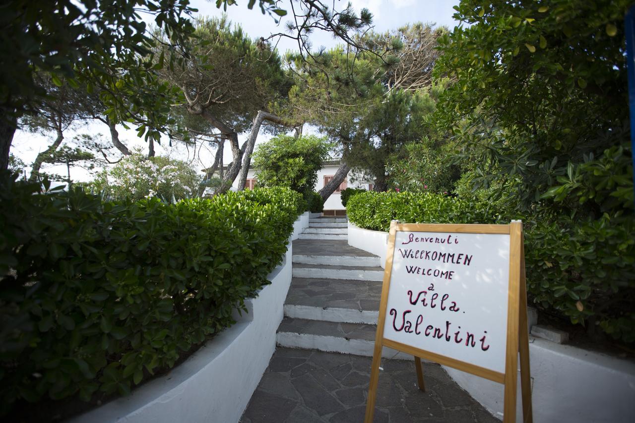 Appartamento In Villa Valentini, Fronte Mare, Giardino E Parcheggio Privato, Wifi, Dotato Di Tutti I Confort, Nel Golfo Di Gaeta มินตูร์โน ภายนอก รูปภาพ