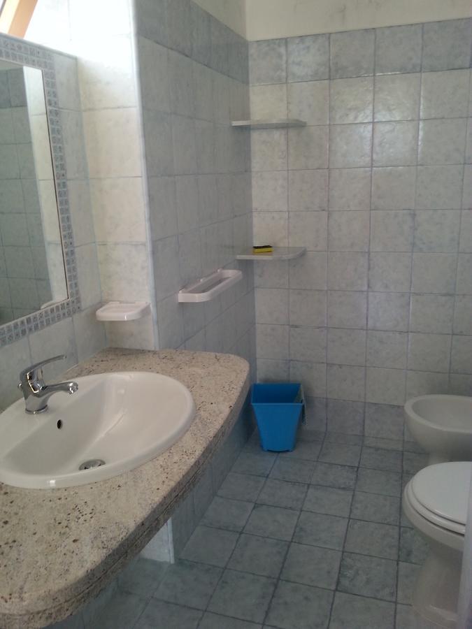 Appartamento In Villa Valentini, Fronte Mare, Giardino E Parcheggio Privato, Wifi, Dotato Di Tutti I Confort, Nel Golfo Di Gaeta มินตูร์โน ภายนอก รูปภาพ